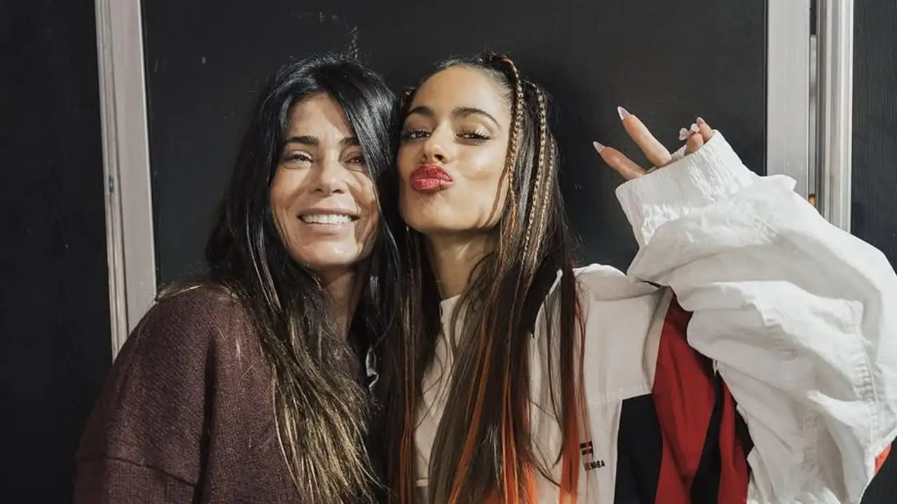 mamá de Tini